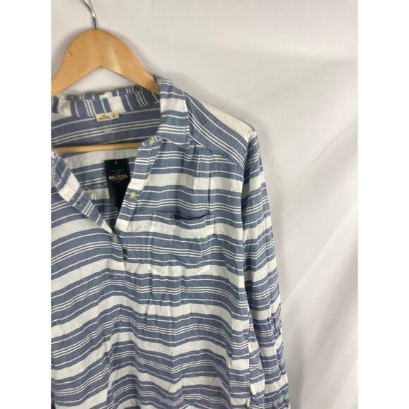 NWT Hollister Co Striped V Neck Hi Low Top Size Medium - Picture 2 of 8